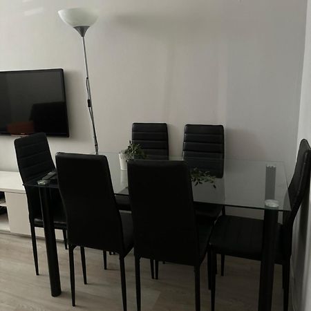 Apartamento Remodelado No Seixal Seixal  Exterior photo