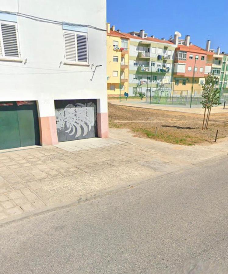 Apartamento Remodelado No Seixal Apartment Seixal  Exterior photo